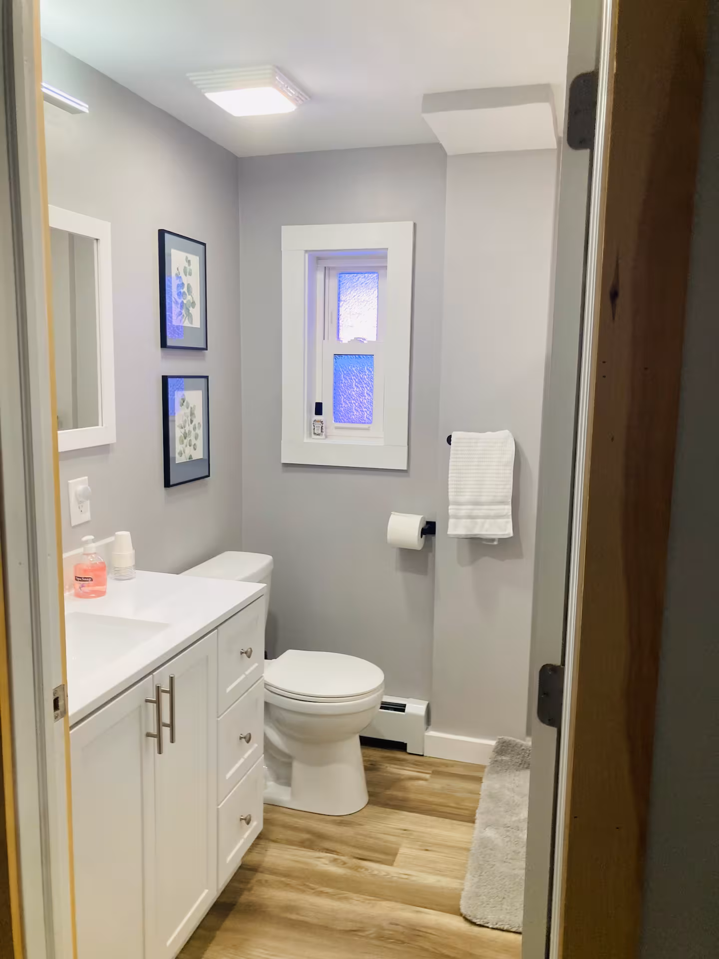 Downtown Charm photo 4